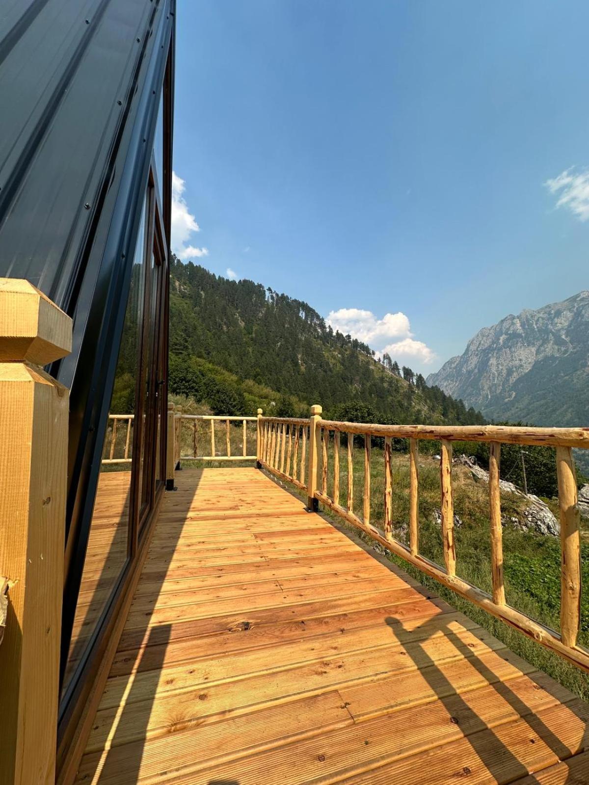 Guest House Kukaj Valbone Exterior photo