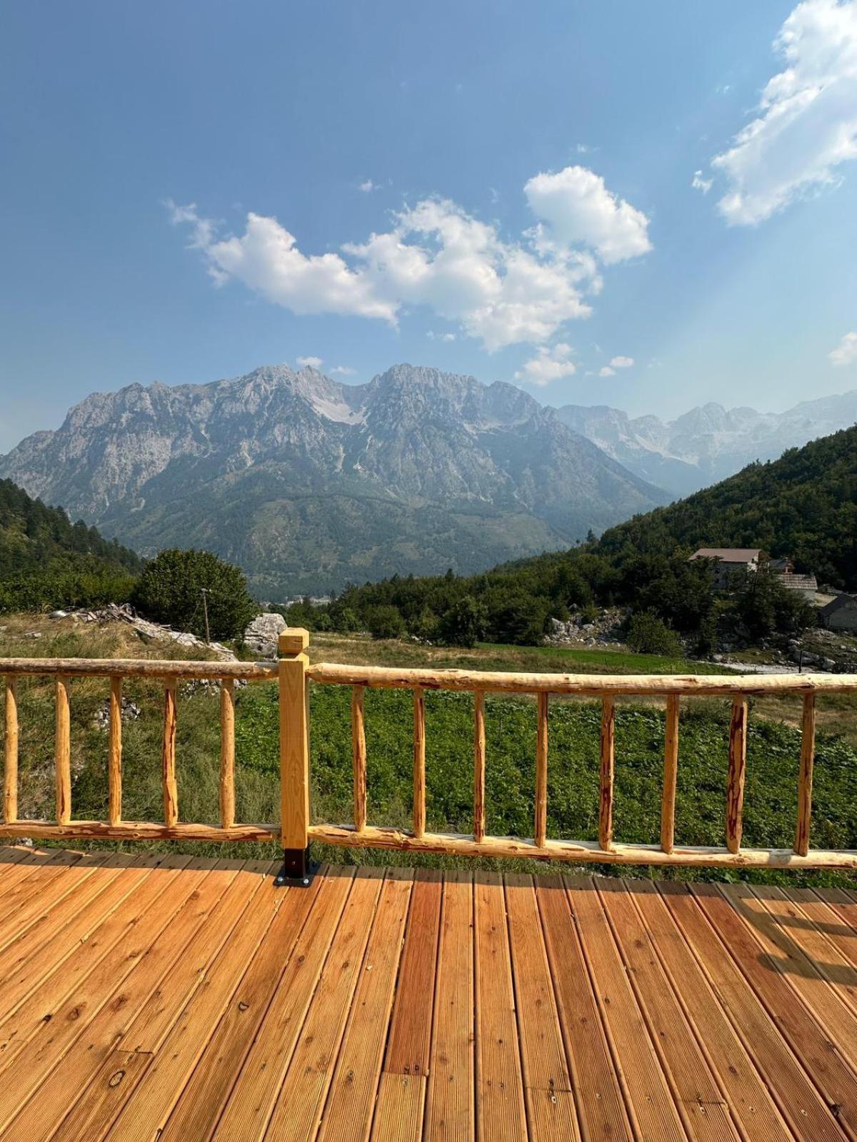 Guest House Kukaj Valbone Exterior photo